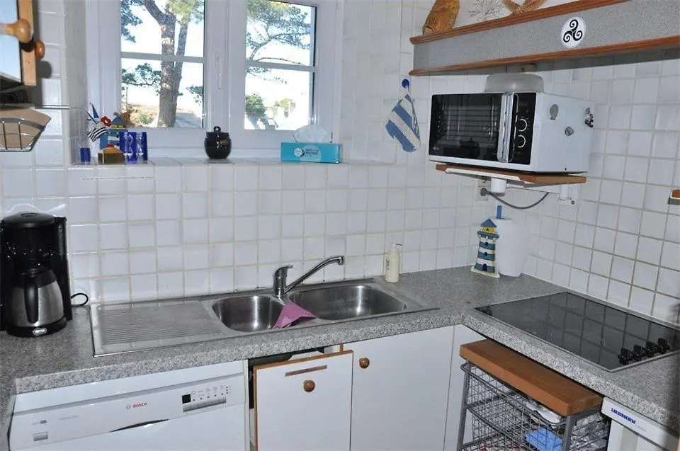Maison Bretonne 50M Plage Avec Jardin Et Wifi A Tregastel - Ref 413