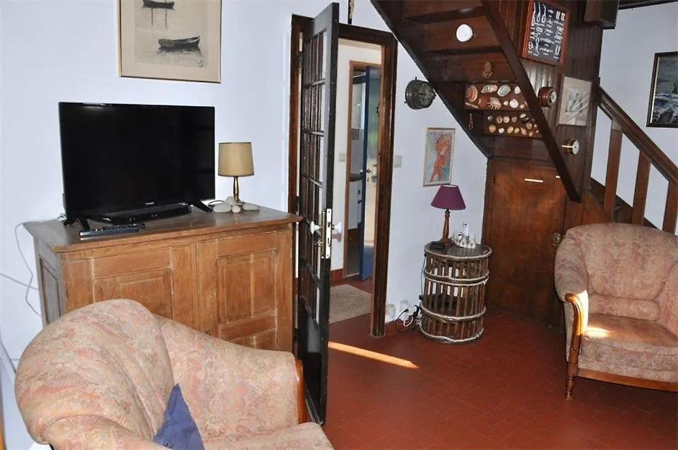 Villa Maison Bretonne 50M Plage Avec Jardin Et Wifi A Tregastel - Ref 413